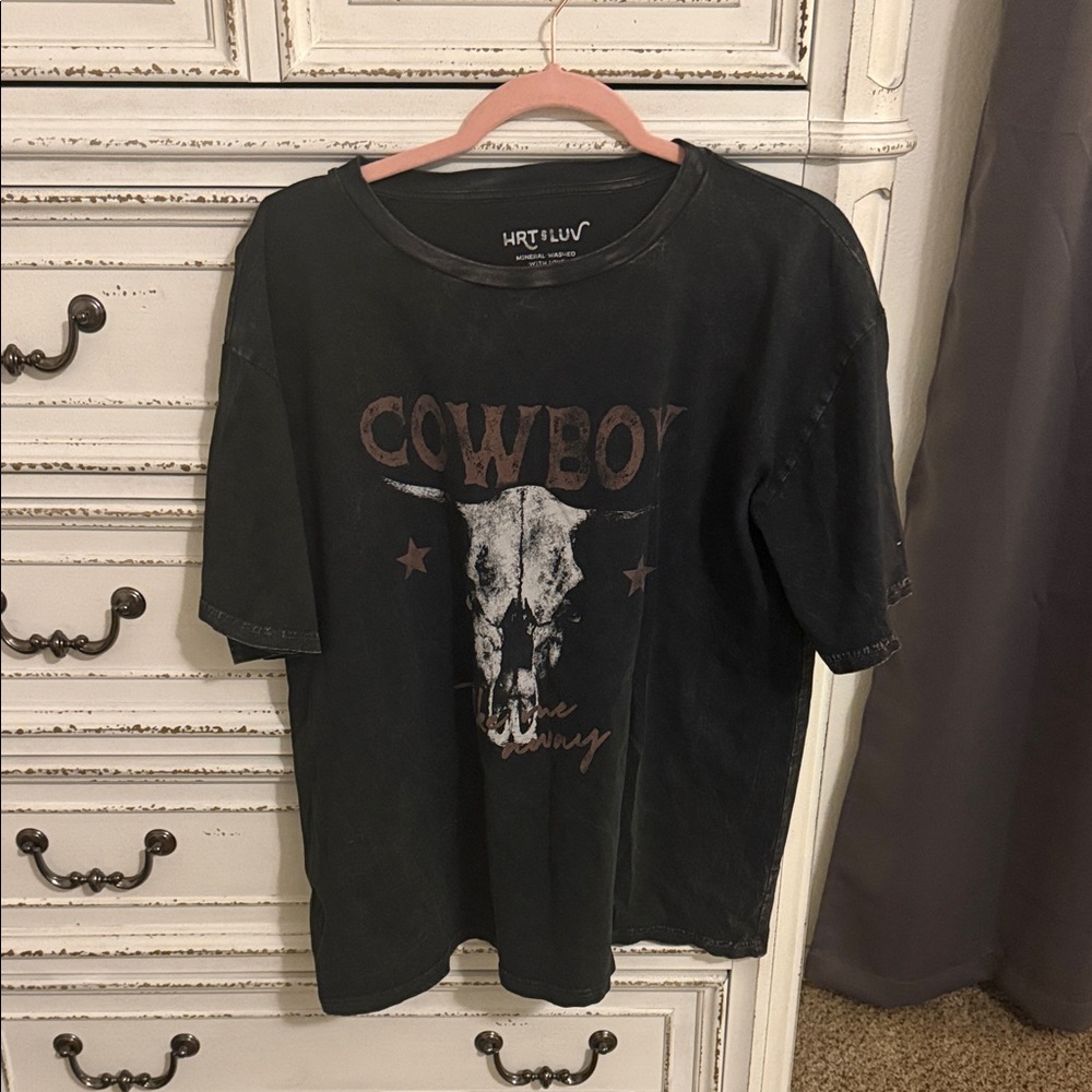 HRT LUV Black 'Cowboy' Graphic Short Sleeve Tee